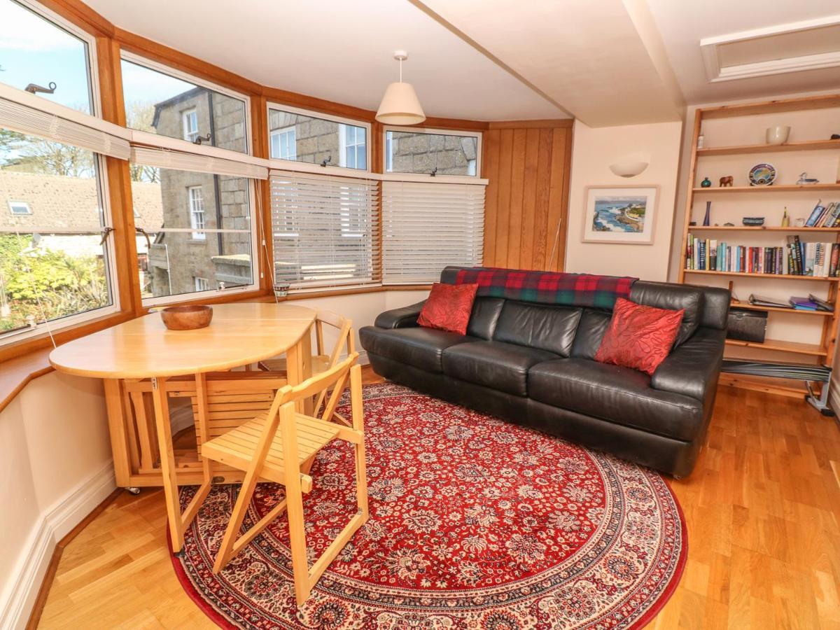 Surf Song Apartment Penzance Ngoại thất bức ảnh